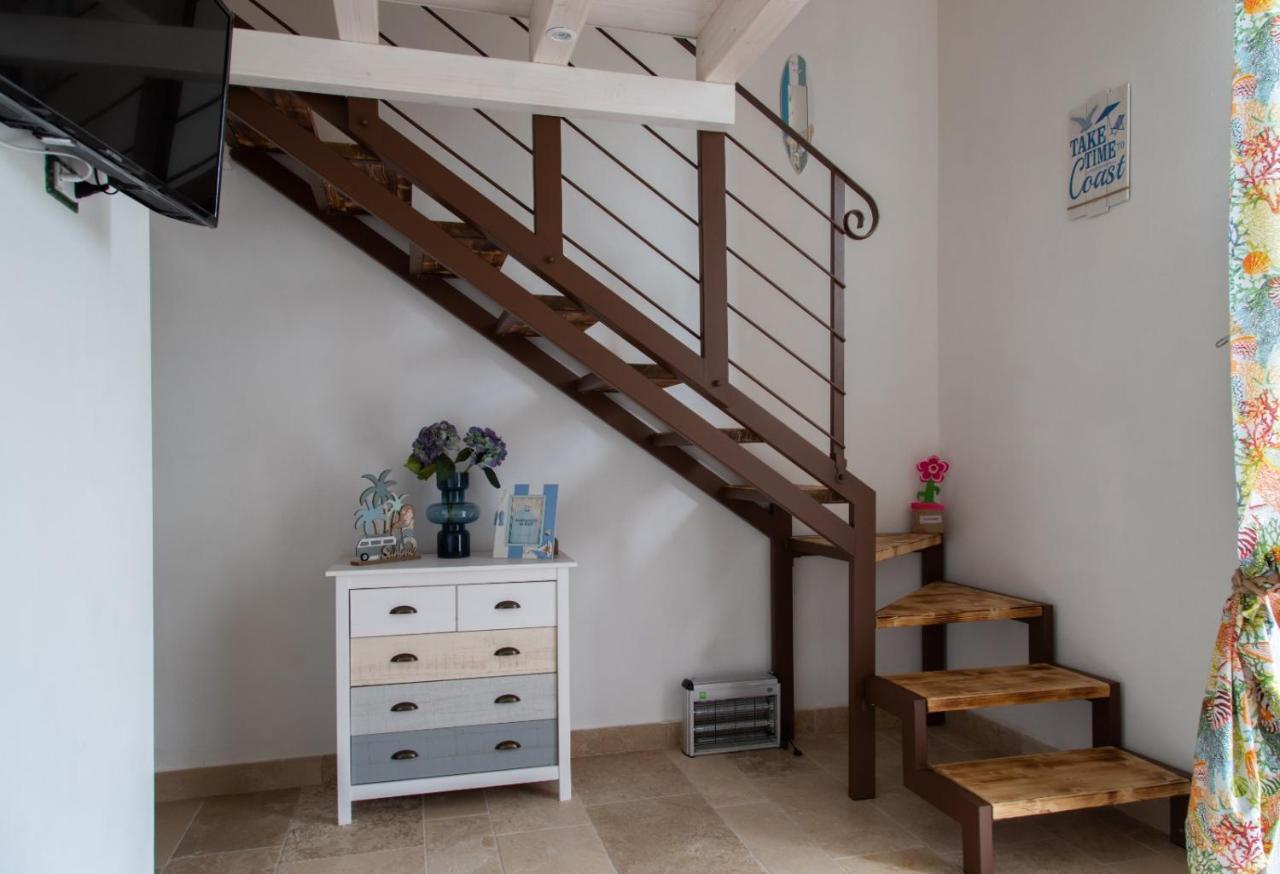 Il Casale Di Punta Prosciutto Bed & Breakfast Exterior foto